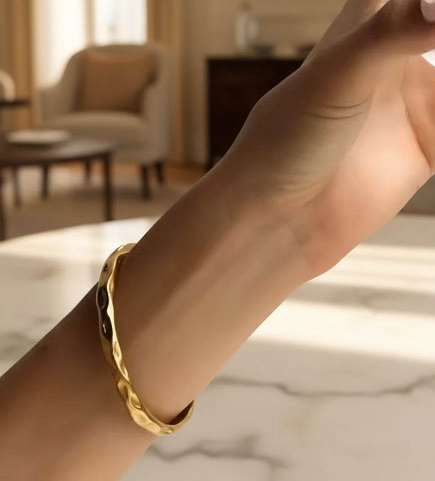 Fredrick Bangle 18K Gold Plated